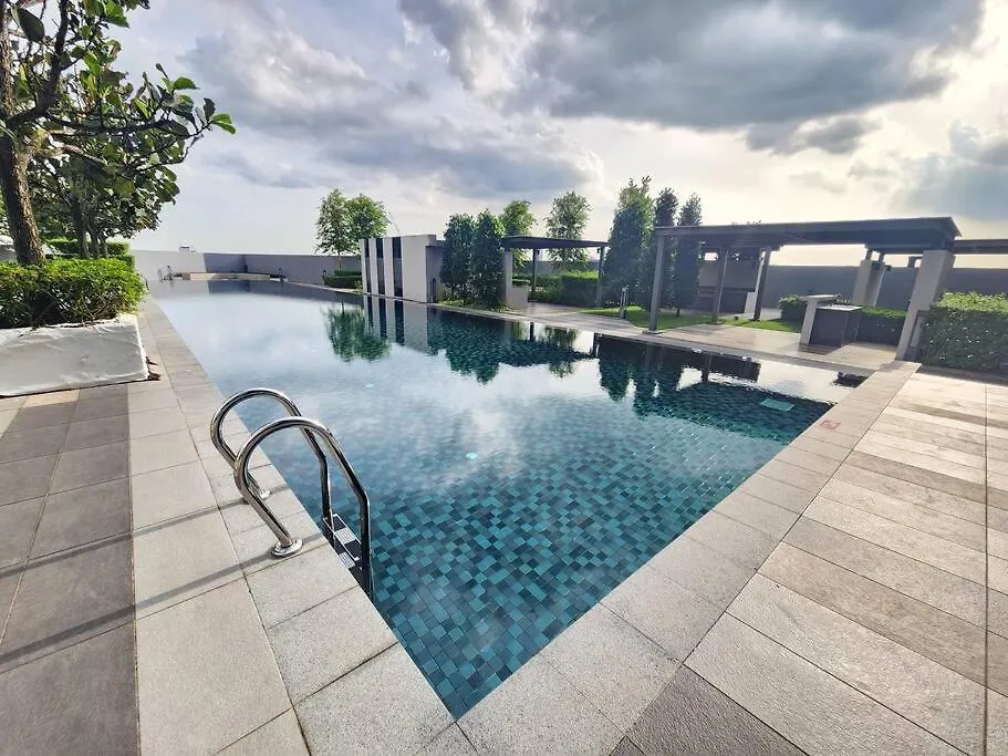 Setia Sky 88 By Cactus Homestay Thm Джохор-Бару
