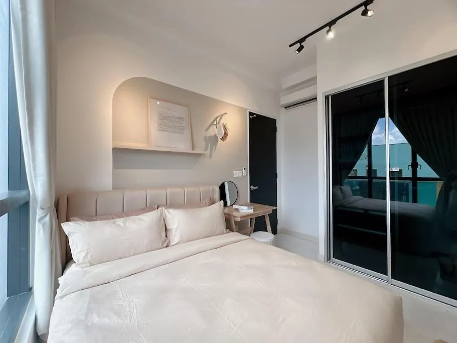 Setia Sky 88 By Cactus Homestay Thm Джохор-Бару 0*,  Малайзия