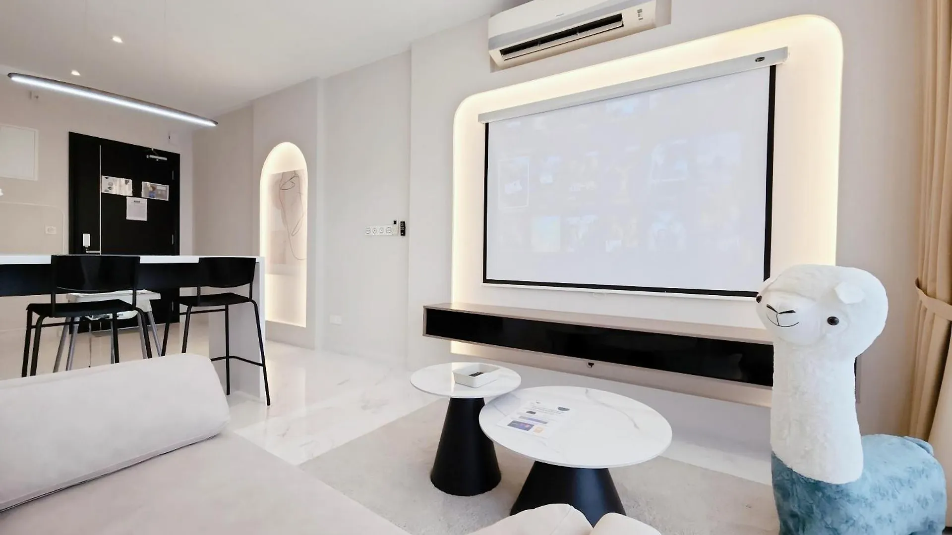 Setia Sky 88 By Cactus Homestay Thm Джохор-Бару 0*,