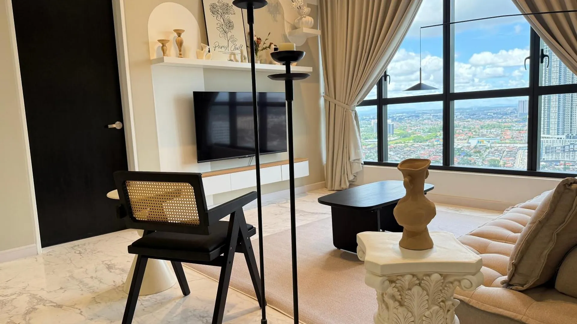 Setia Sky 88 By Cactus Homestay Thm Джохор-Бару